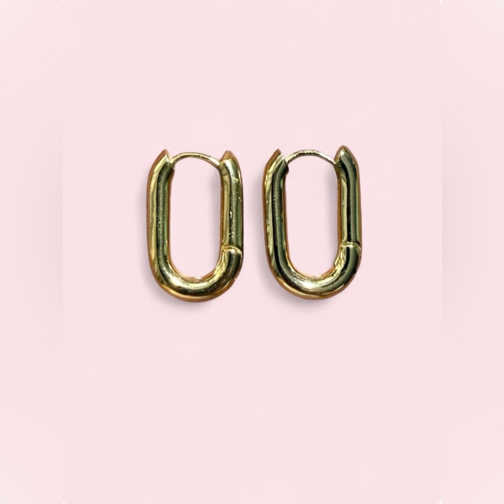 Classic Gold Oval Hoop Earrings - Women Jewelry